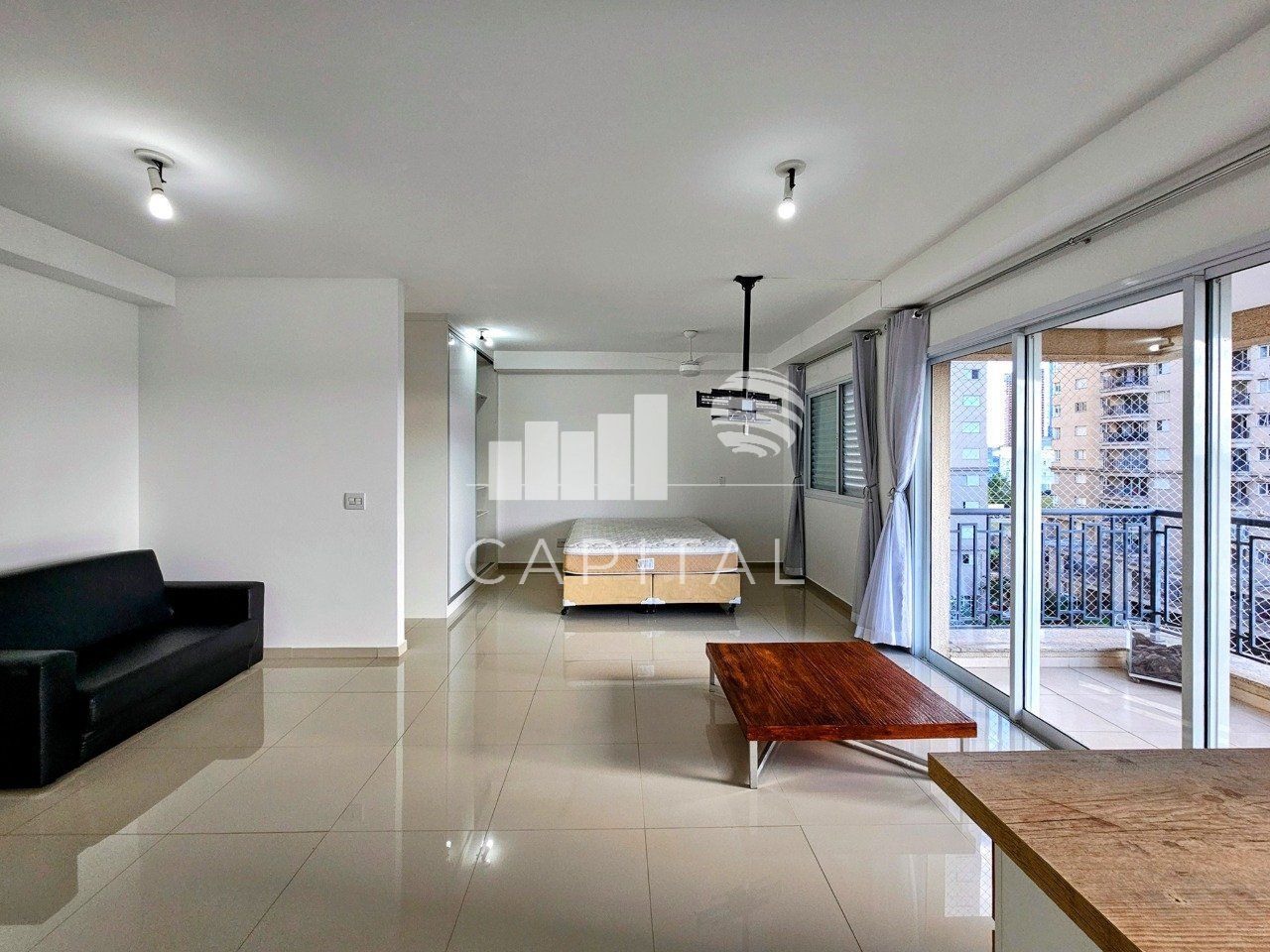Apartamento para alugar com 1 quarto, 50m² - Foto 4