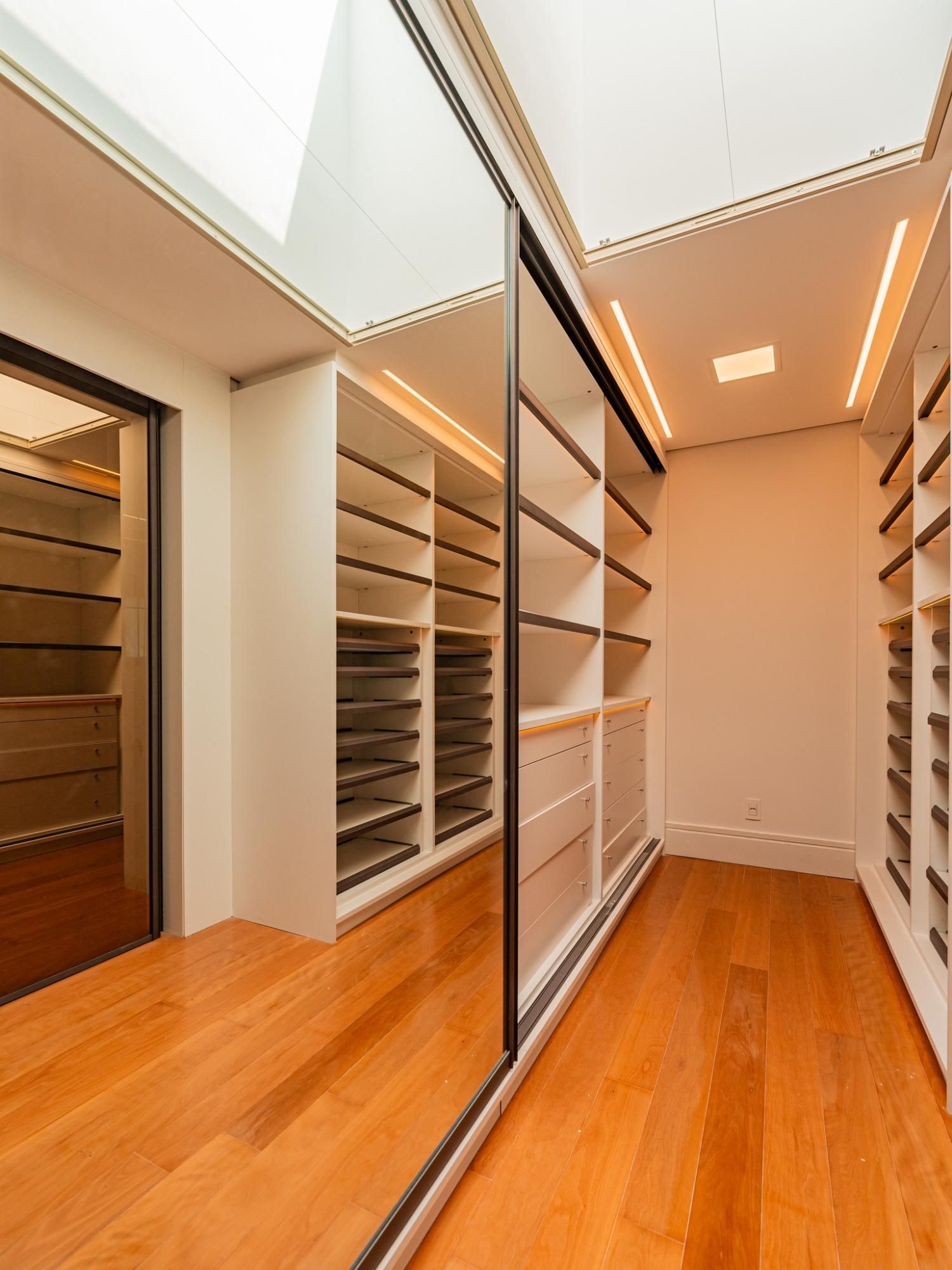 Sobrado, 5 quartos, 1160 m² - Foto 11