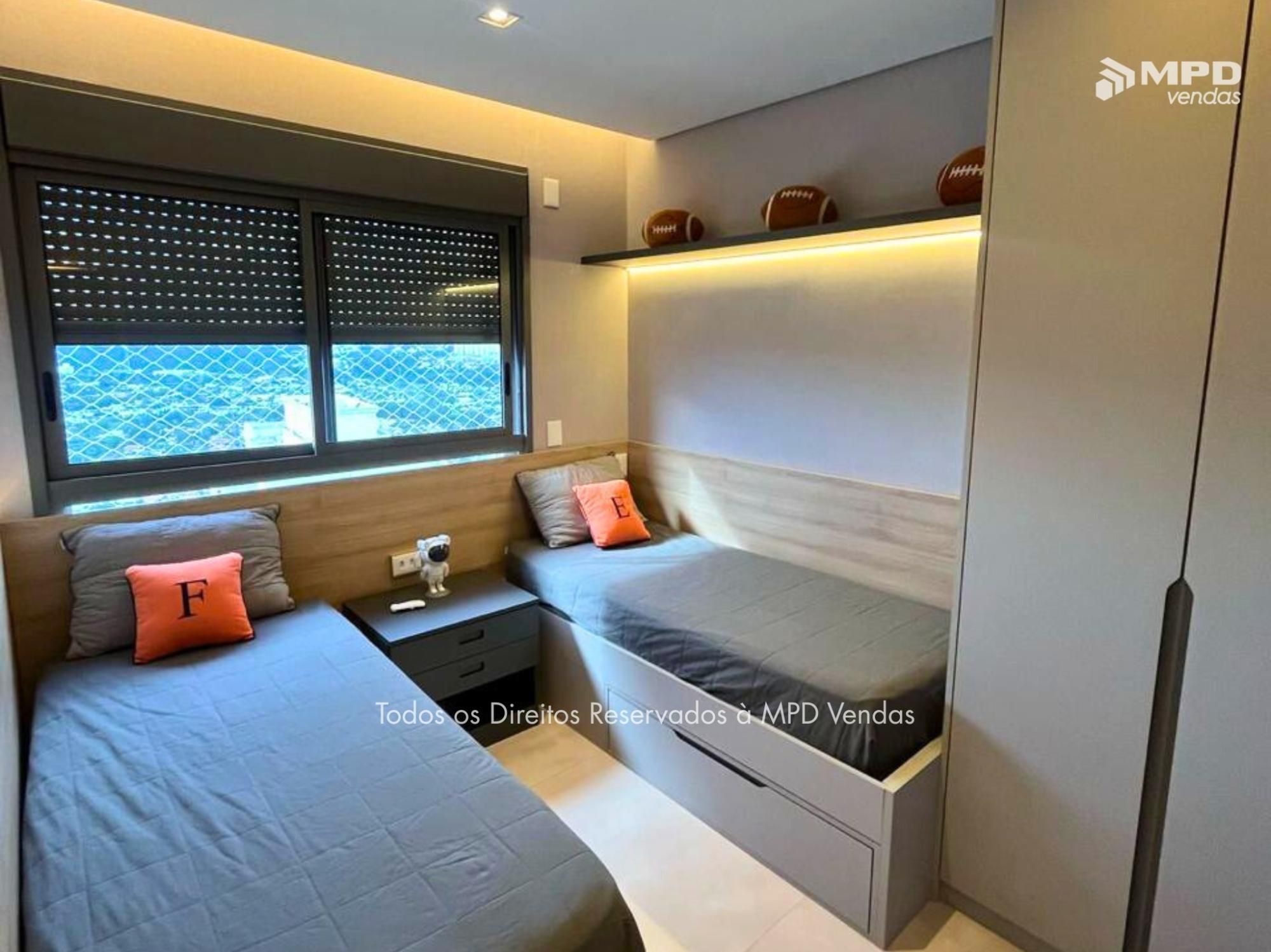 Apartamento à venda com 3 quartos, 180m² - Foto 20