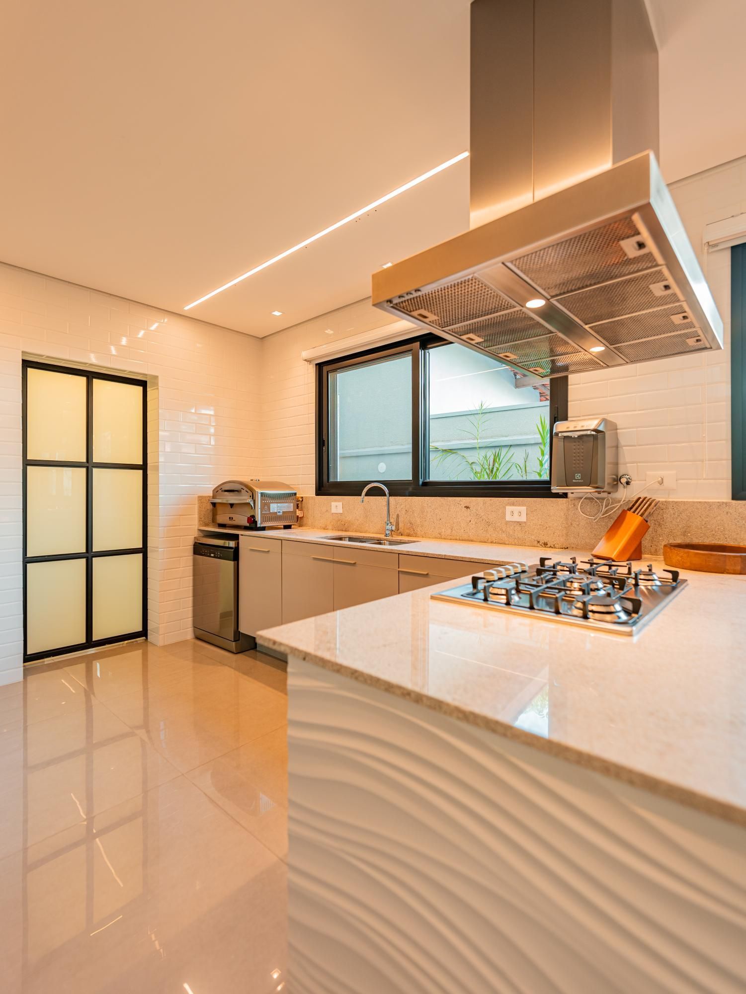 Sobrado, 4 quartos, 466 m² - Foto 9