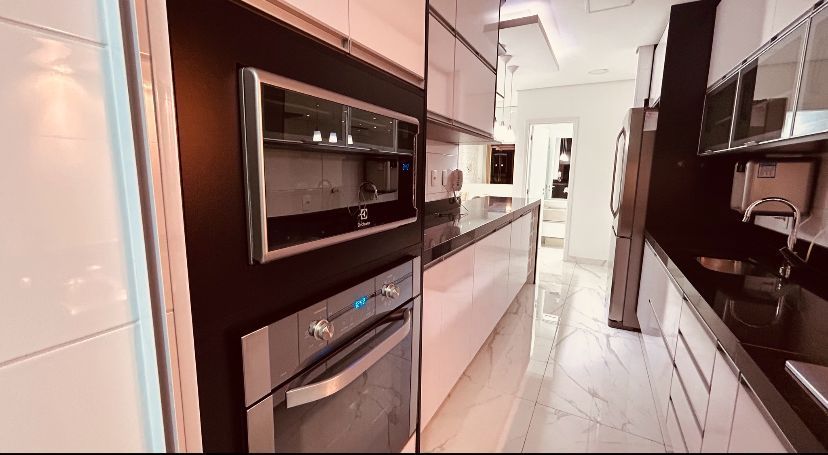 Apartamento para alugar com 3 quartos, 112m² - Foto 4