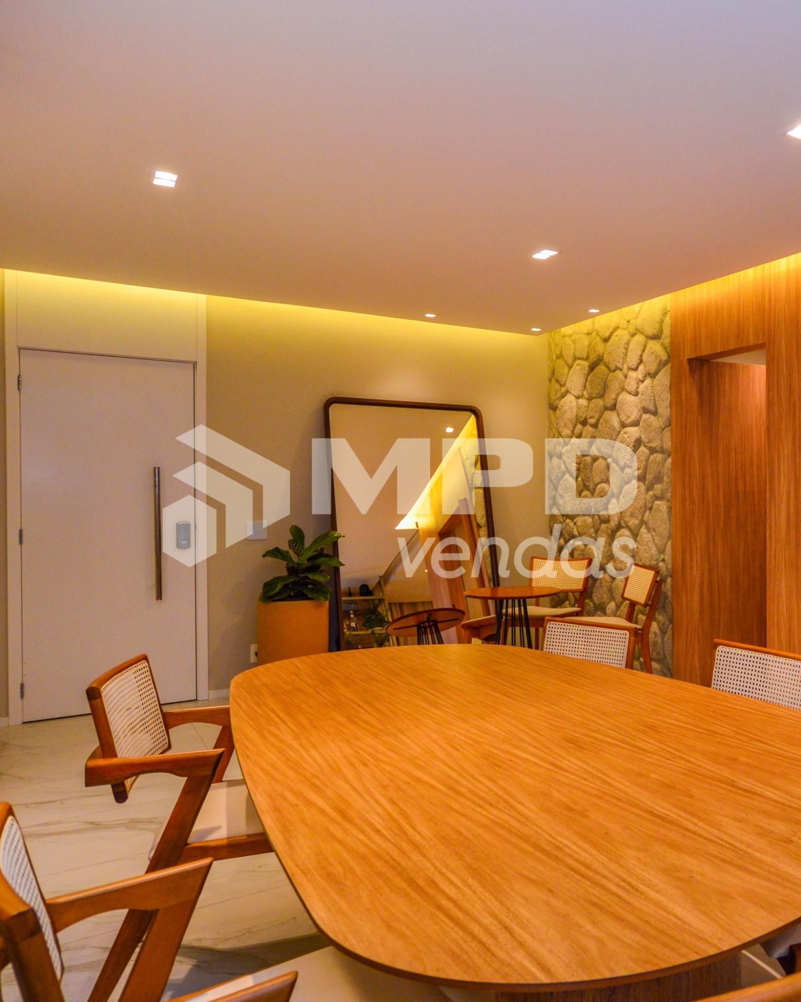 Apartamento à venda com 2 quartos, 123m² - Foto 4