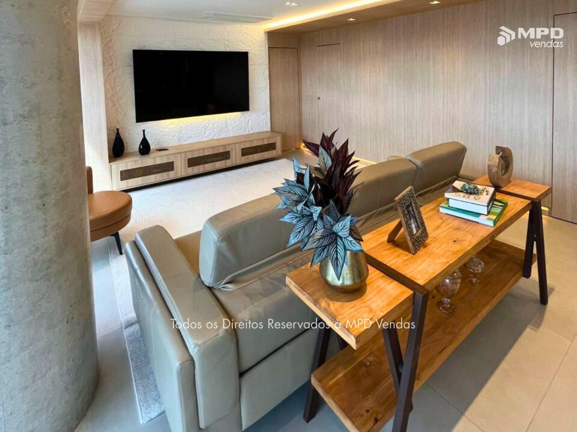 Apartamento à venda com 3 quartos, 180m² - Foto 4