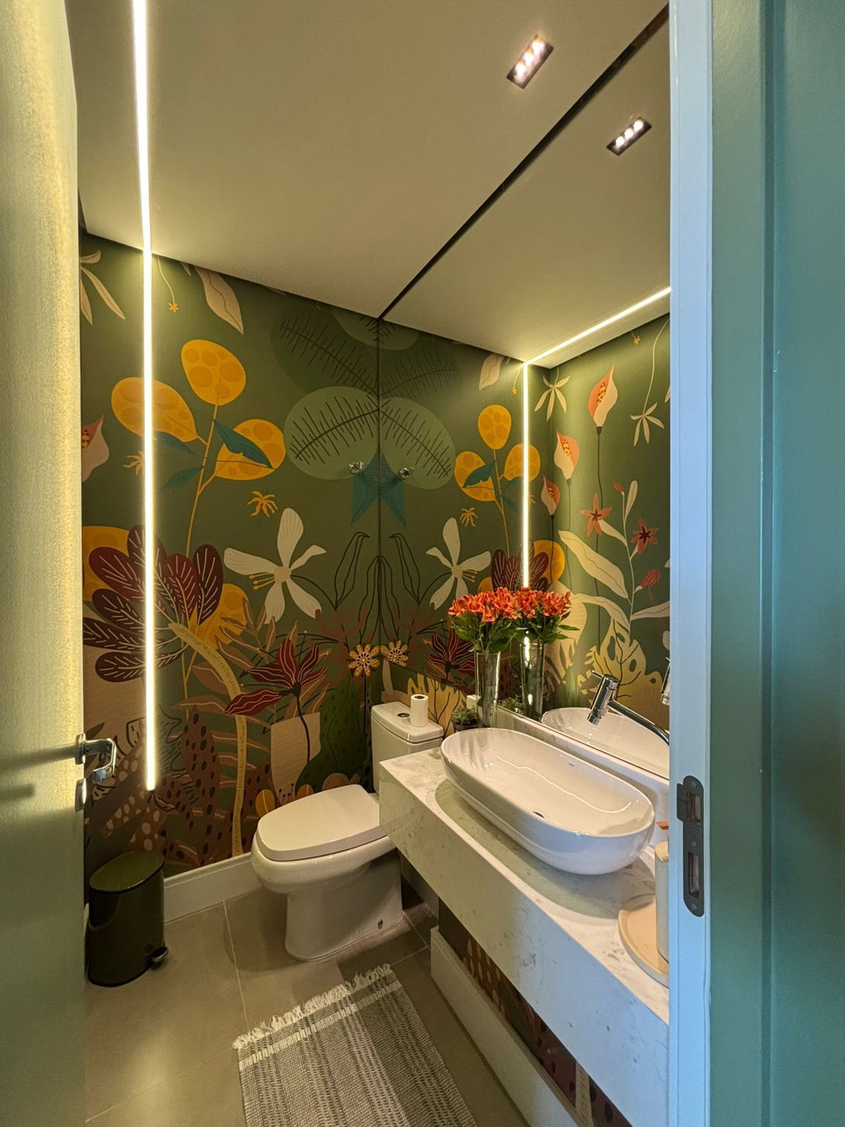 Apartamento à venda com 3 quartos, 123m² - Foto 8