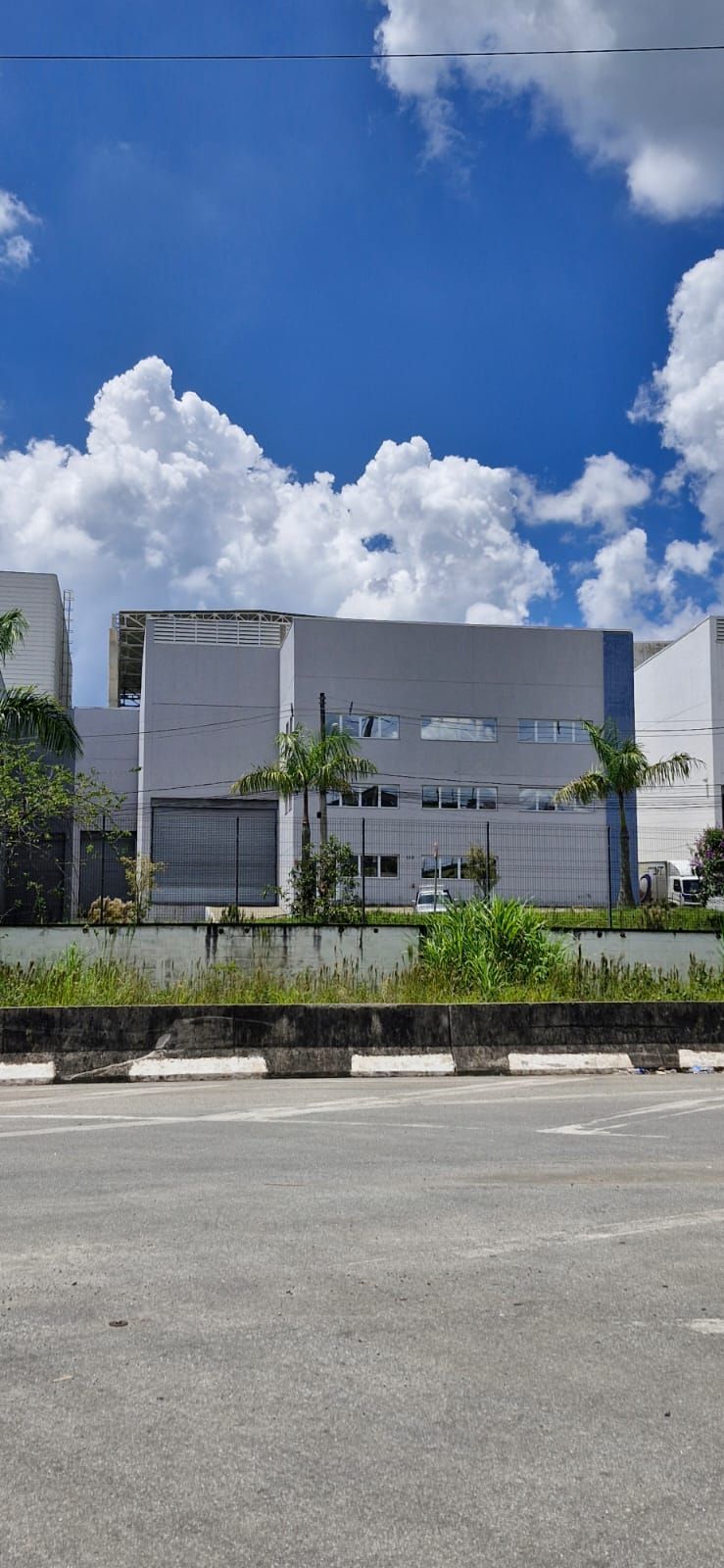 Depósito-Galpão, 1000 m² - Foto 1