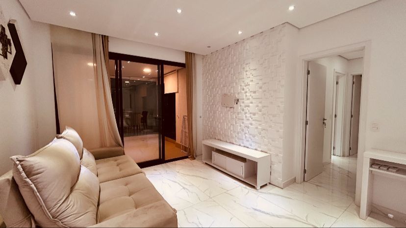 Apartamento para alugar com 3 quartos, 112m² - Foto 1