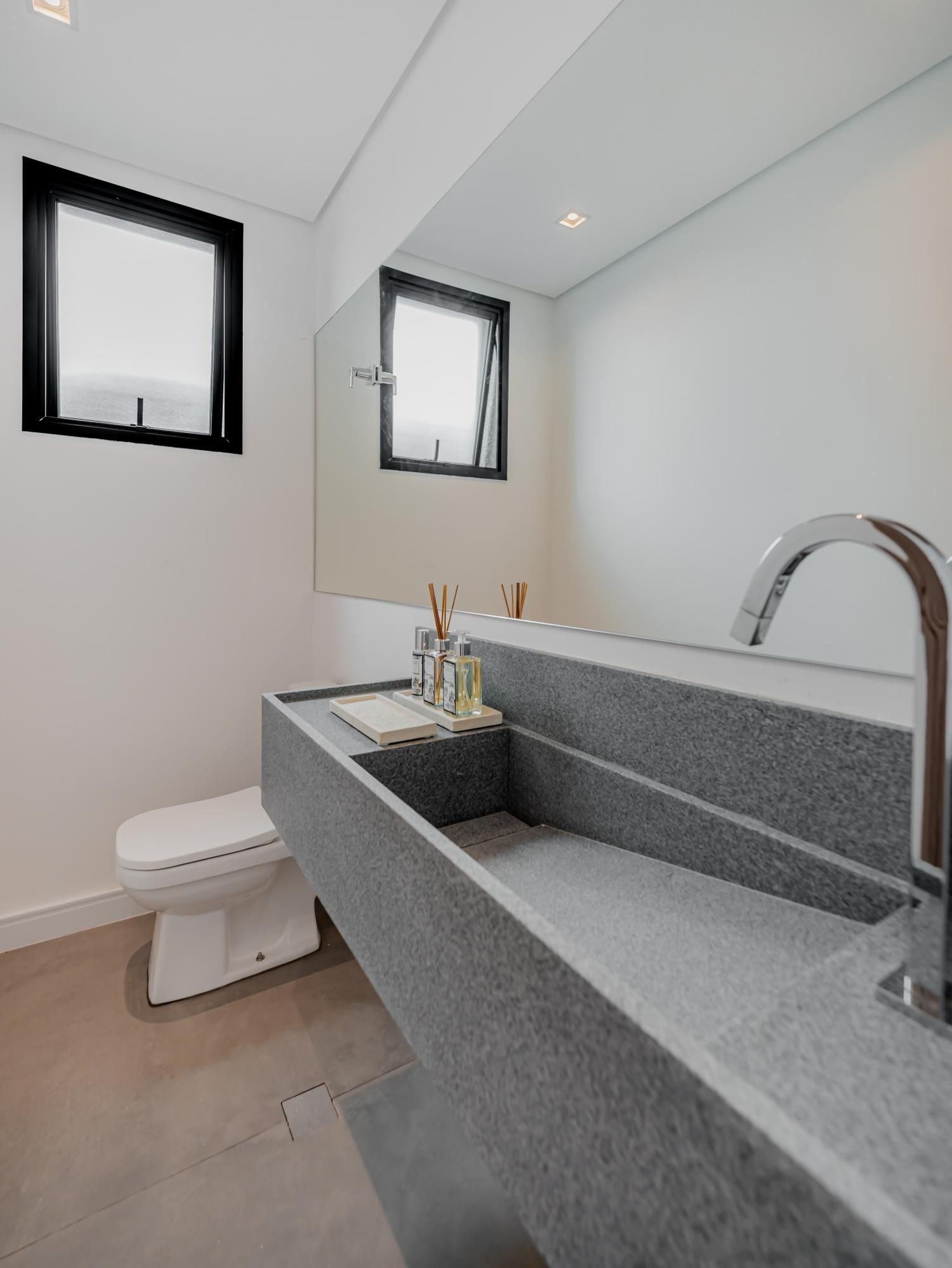 Sobrado, 4 quartos, 317 m² - Foto 9