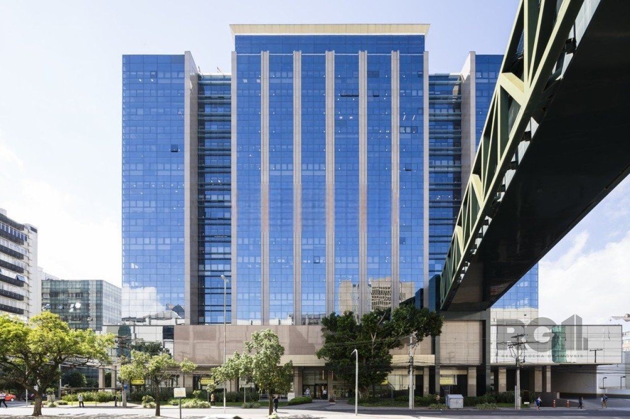 Sala Comercial com 47m² no bairro Praia de Belas em Porto Alegre para Comprar