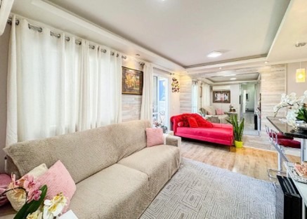Apartamento com 67m², 3 dormitórios no bairro Humaitá em Porto Alegre para Comprar