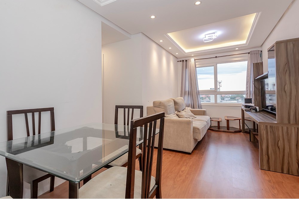 Apartamento com 53m², 2 dormitórios no bairro Jardim Lindóia em Porto Alegre para Comprar