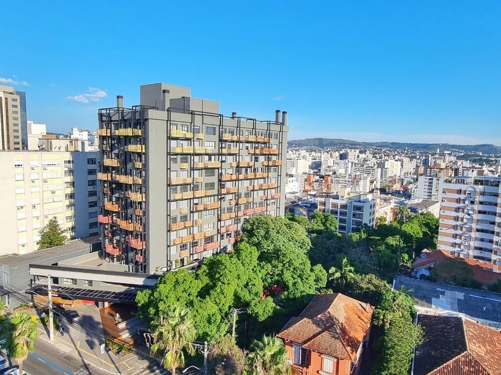 Studio com 46m², 1 dormitório no bairro Independência em Porto Alegre para Comprar