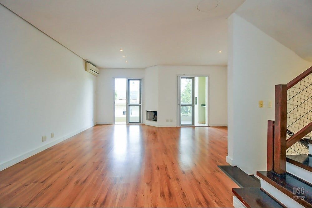 Casa de Condomínio com 246m², 3 dormitórios no bairro Vila Conceição em Porto Alegre para Comprar