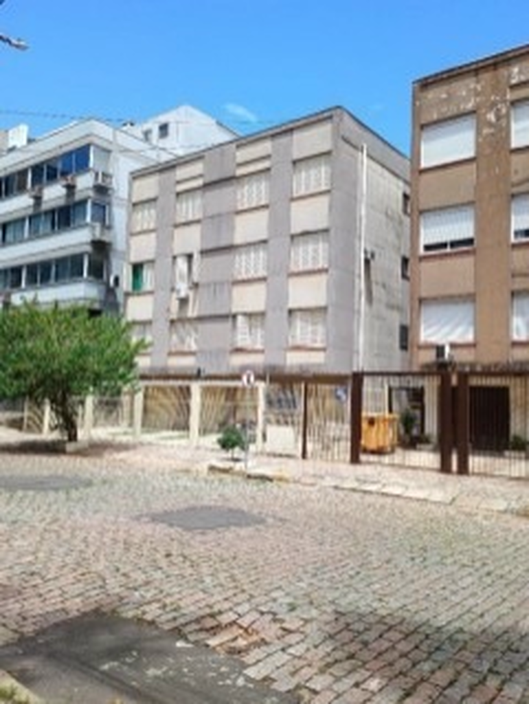 Apartamento com 42m², 1 dormitório no bairro Praia de Belas em Porto Alegre para Comprar