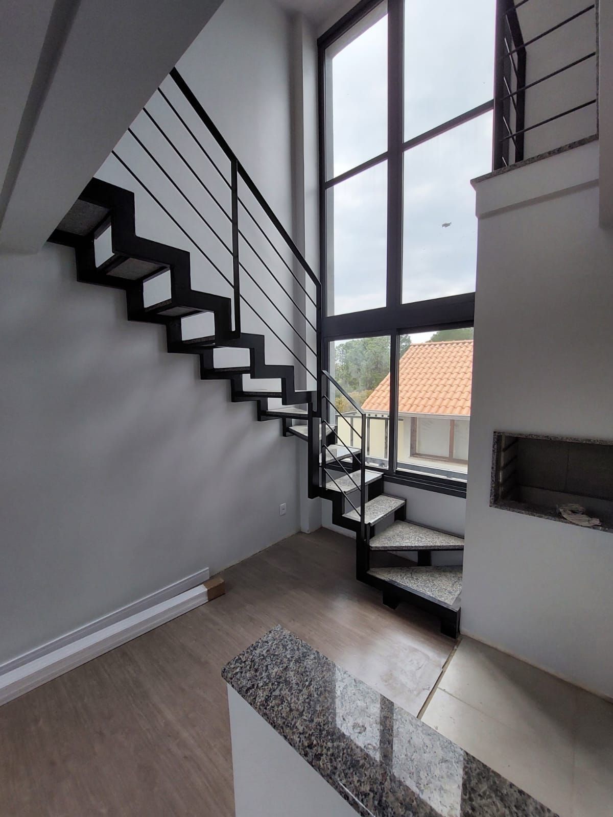 Apartamento, 2 dormitórios no bairro Passo da Areia em Porto Alegre para Comprar