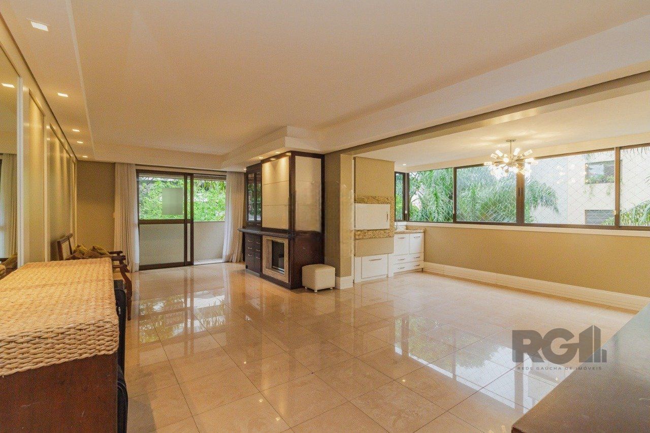 Apartamento a venda com 3 Dormitório(s) - Três Figueiras