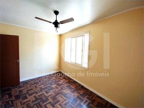 Apartamento com 72m², 3 dormitórios no bairro São Geraldo em Porto Alegre para Comprar