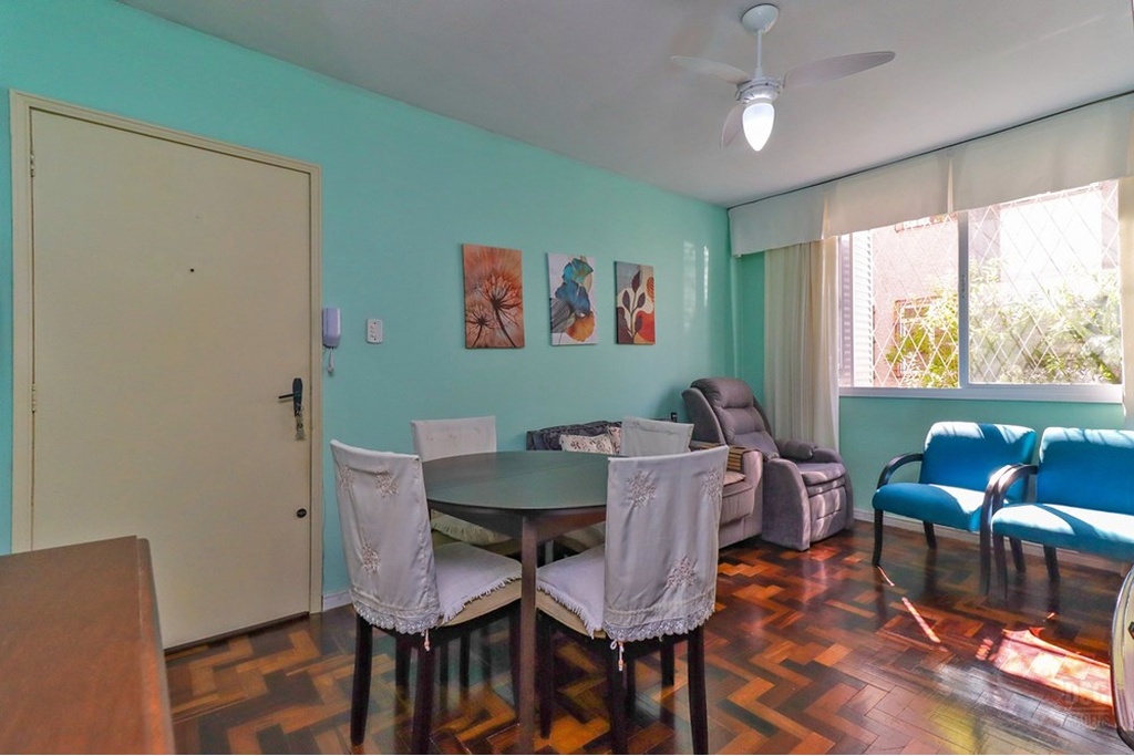 Apartamento com 61m², 2 dormitórios no bairro Boa Vista em Porto Alegre para Comprar