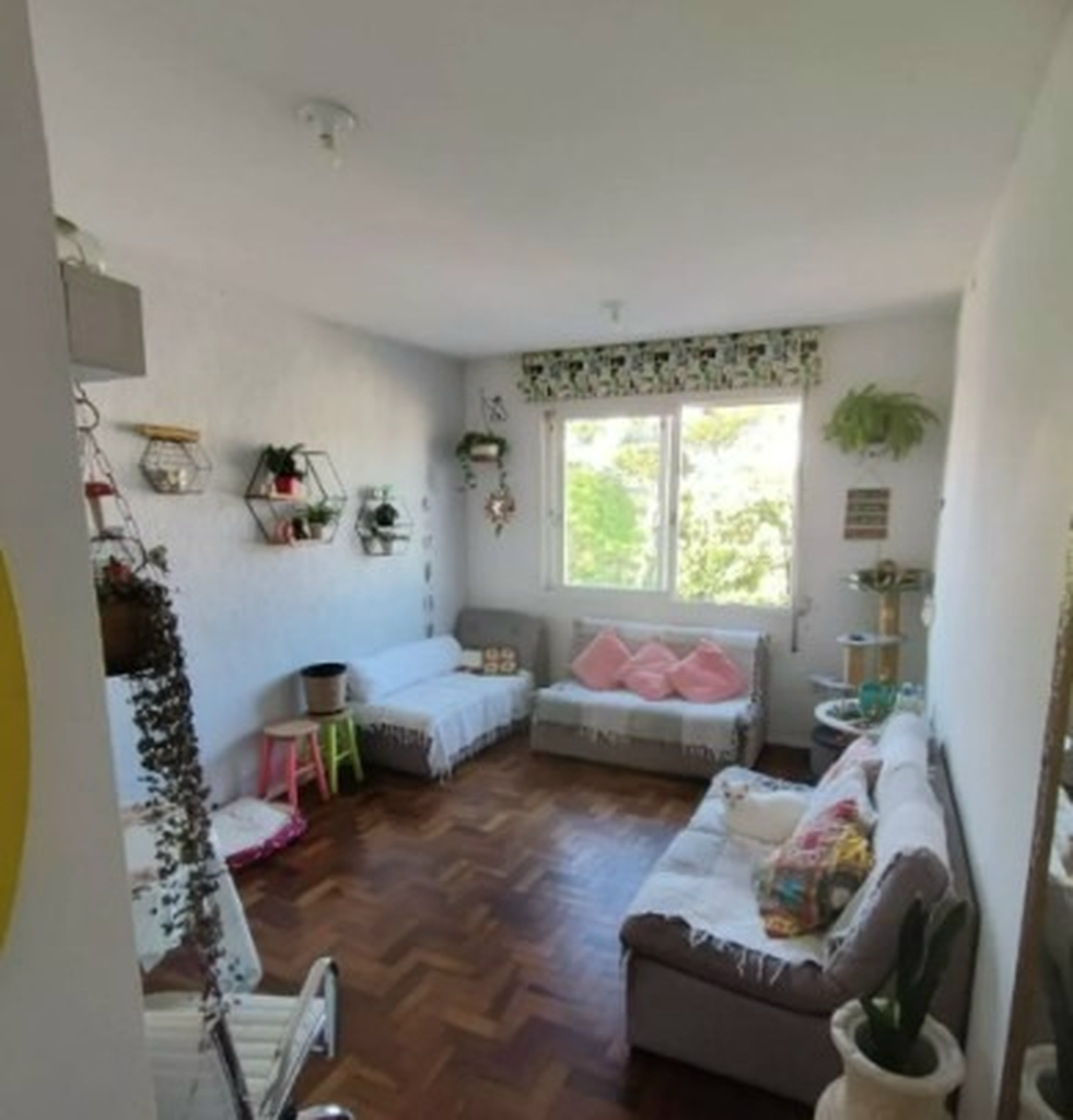 Apartamento com 81m², 3 dormitórios no bairro Partenon em Porto Alegre para Comprar