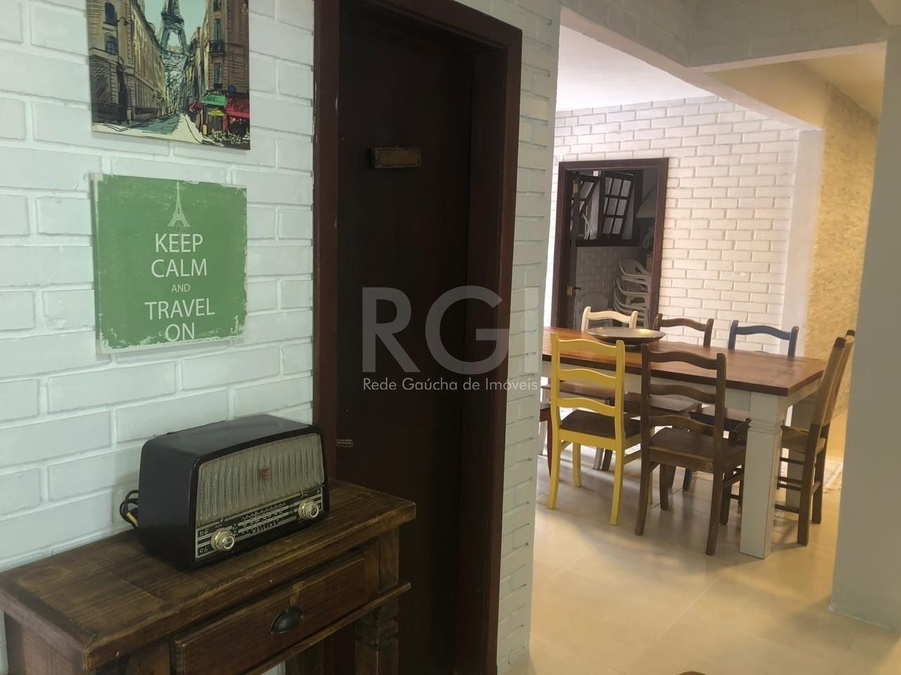Casa para Venda - 250m², 4 dormitórios, Planalto