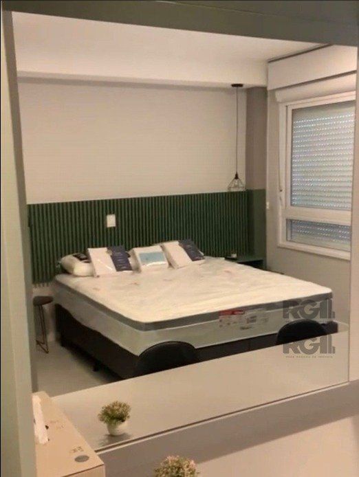 Apartamento com 27m², 1 dormitório no bairro Partenon em Porto Alegre para Comprar