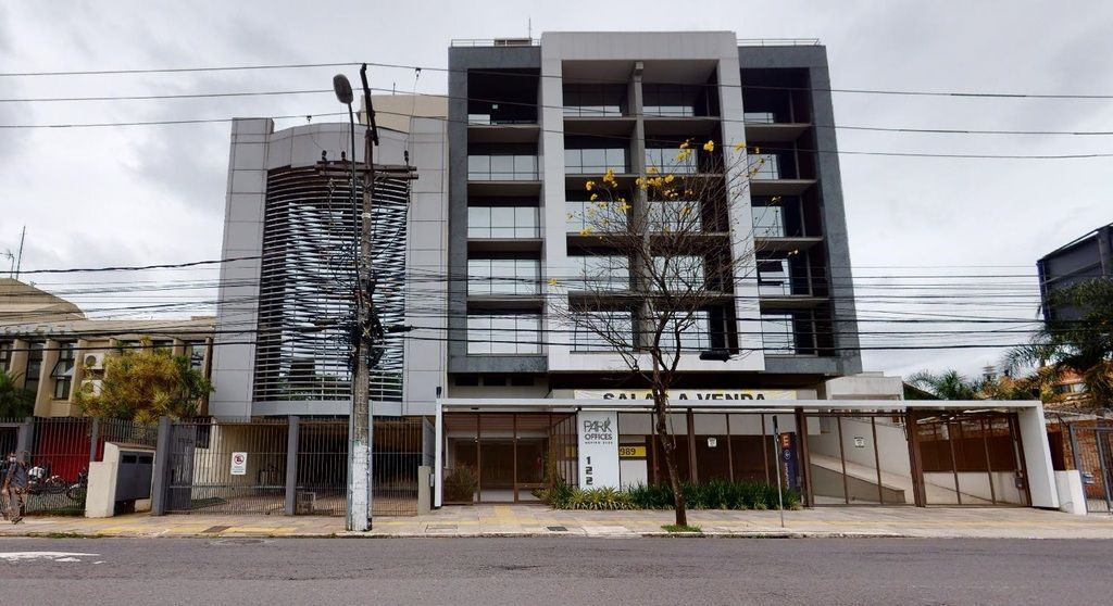 Sala Comercial com 38m² no bairro Menino Deus em Porto Alegre para Comprar