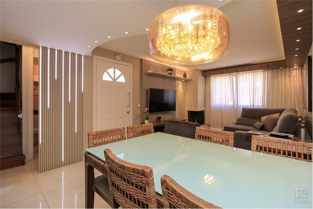 Casa de Condomínio com 145m², 3 dormitórios no bairro São Sebastião em Porto Alegre para Comprar