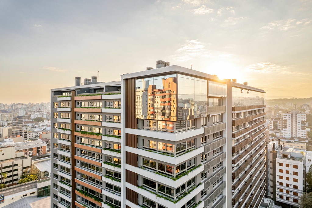 Apartamento com 164m², 3 dormitórios no bairro Praia de Belas em Porto Alegre para Comprar