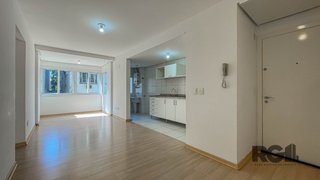 Apartamento com 64m², 2 dormitórios no bairro Independência em Porto Alegre para Comprar