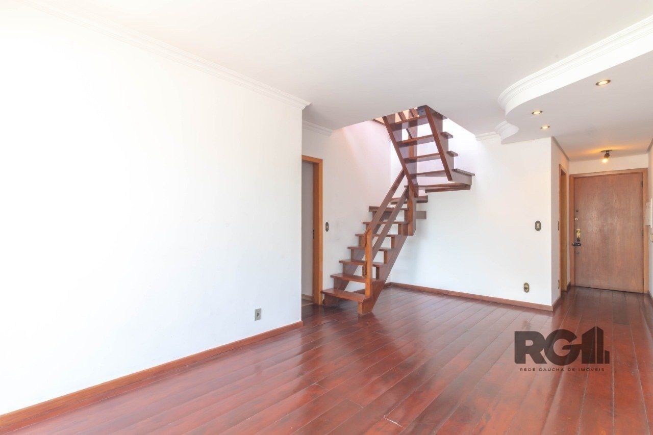 Cobertura com 156m², 2 dormitórios no bairro Mont Serrat em Porto Alegre para Comprar