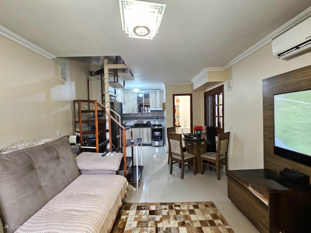 Casa de Condomínio com 89m², 3 dormitórios no bairro Teresópolis em Porto Alegre para Comprar