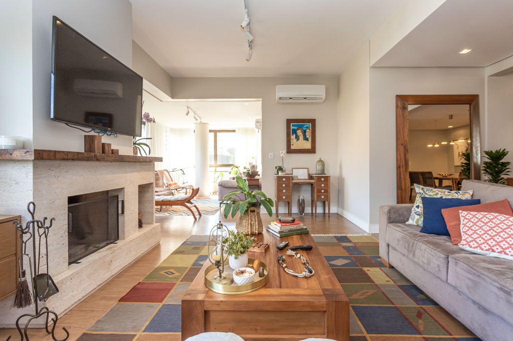 Apartamento com 208m², 4 dormitórios no bairro Bela Vista em Porto Alegre para Comprar