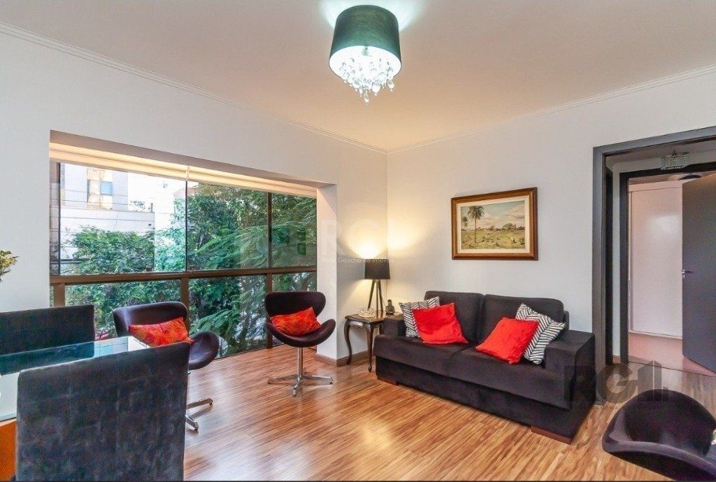 Apartamento com 79m², 2 dormitórios no bairro São João em Porto Alegre para Comprar