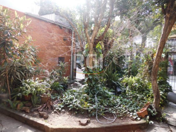 Casa para Venda - 210m², 3 dormitórios, sendo 1 suites, Cidade Baixa