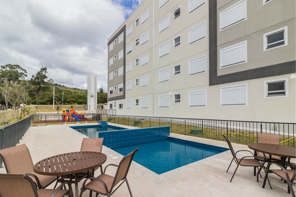 Apartamento com 50m², 1 dormitório no bairro Mário Quintana em Porto Alegre para Comprar