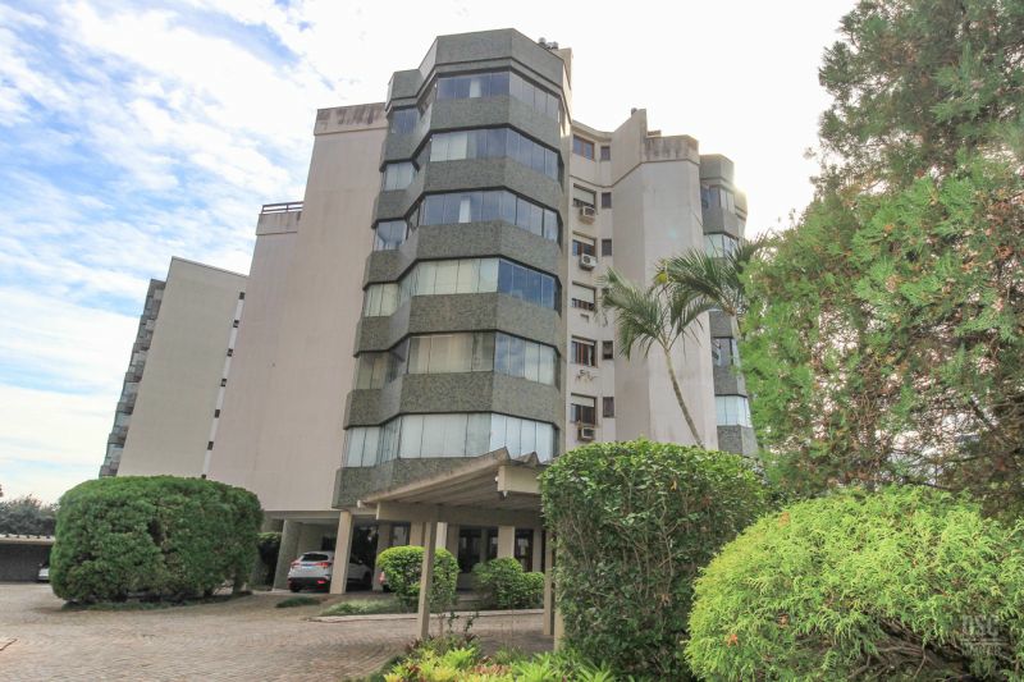 Cobertura com 234m², 3 dormitórios no bairro Tristeza em Porto Alegre para Comprar