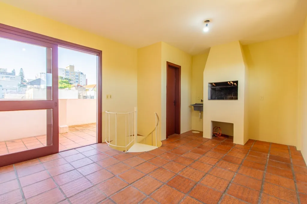 Apartamento com 105m², 1 dormitório no bairro Petrópolis em Porto Alegre para Comprar