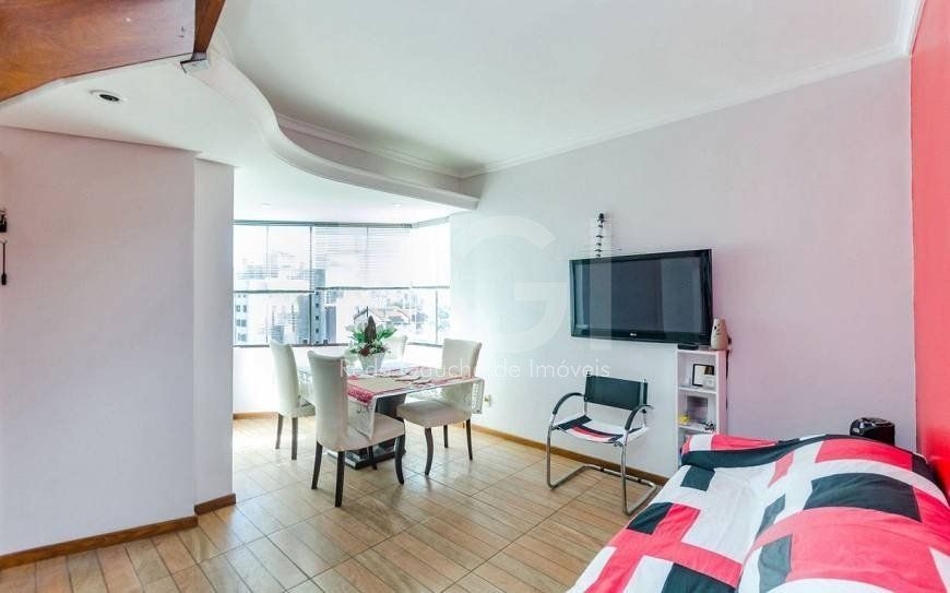 Apartamento com 129m², 2 dormitórios no bairro Petrópolis em Porto Alegre para Comprar