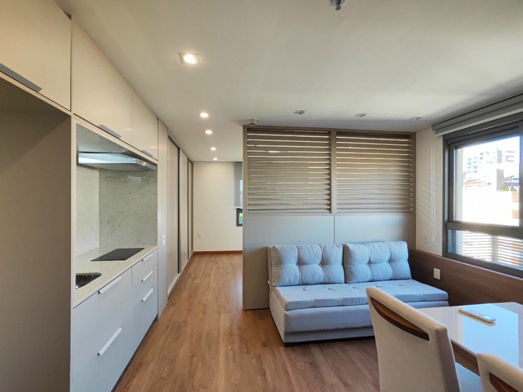 Apartamento com 43m², 1 dormitório no bairro Petrópolis em Porto Alegre para Comprar