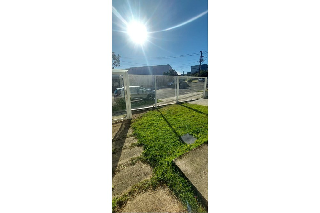 Casa de Condomínio com 100m², 3 dormitórios no bairro Agronomia em Porto Alegre para Comprar