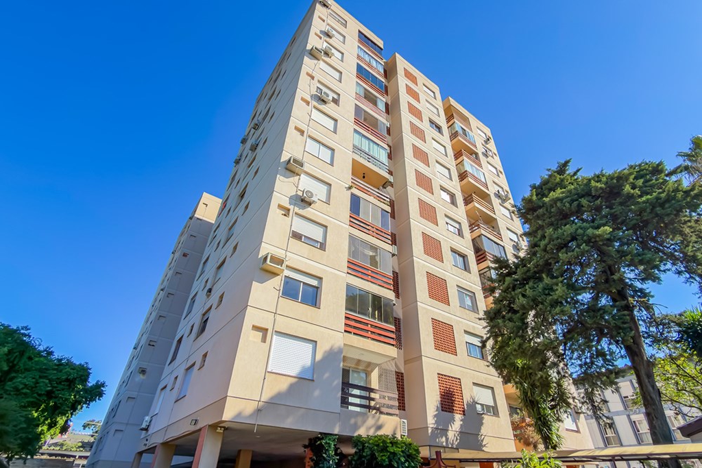 Apartamento com 61m², 2 dormitórios no bairro Glória em Porto Alegre para Comprar
