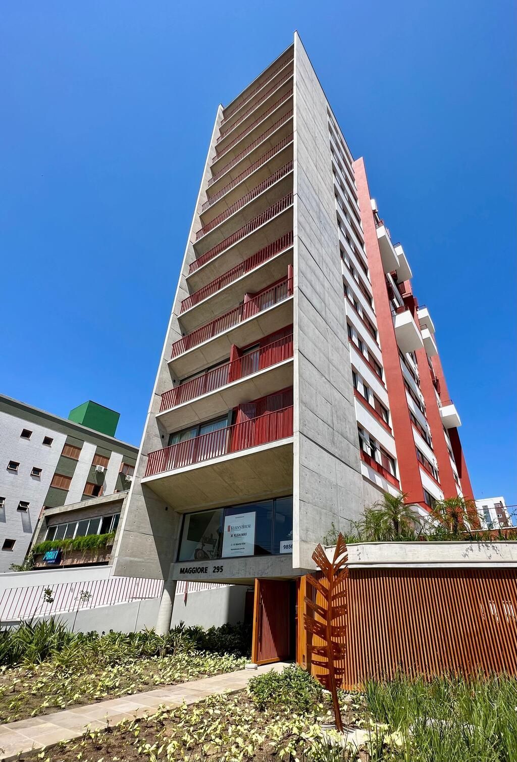 Apartamento com 88m², 2 dormitórios no bairro Menino Deus em Porto Alegre para Comprar