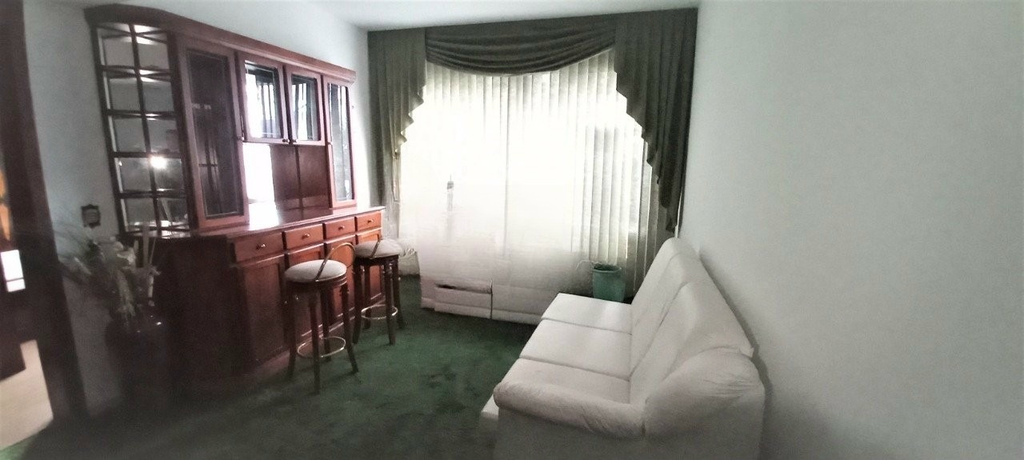 Apartamento com 116m², 3 dormitórios no bairro Rio Branco em Porto Alegre para Comprar ou Alugar