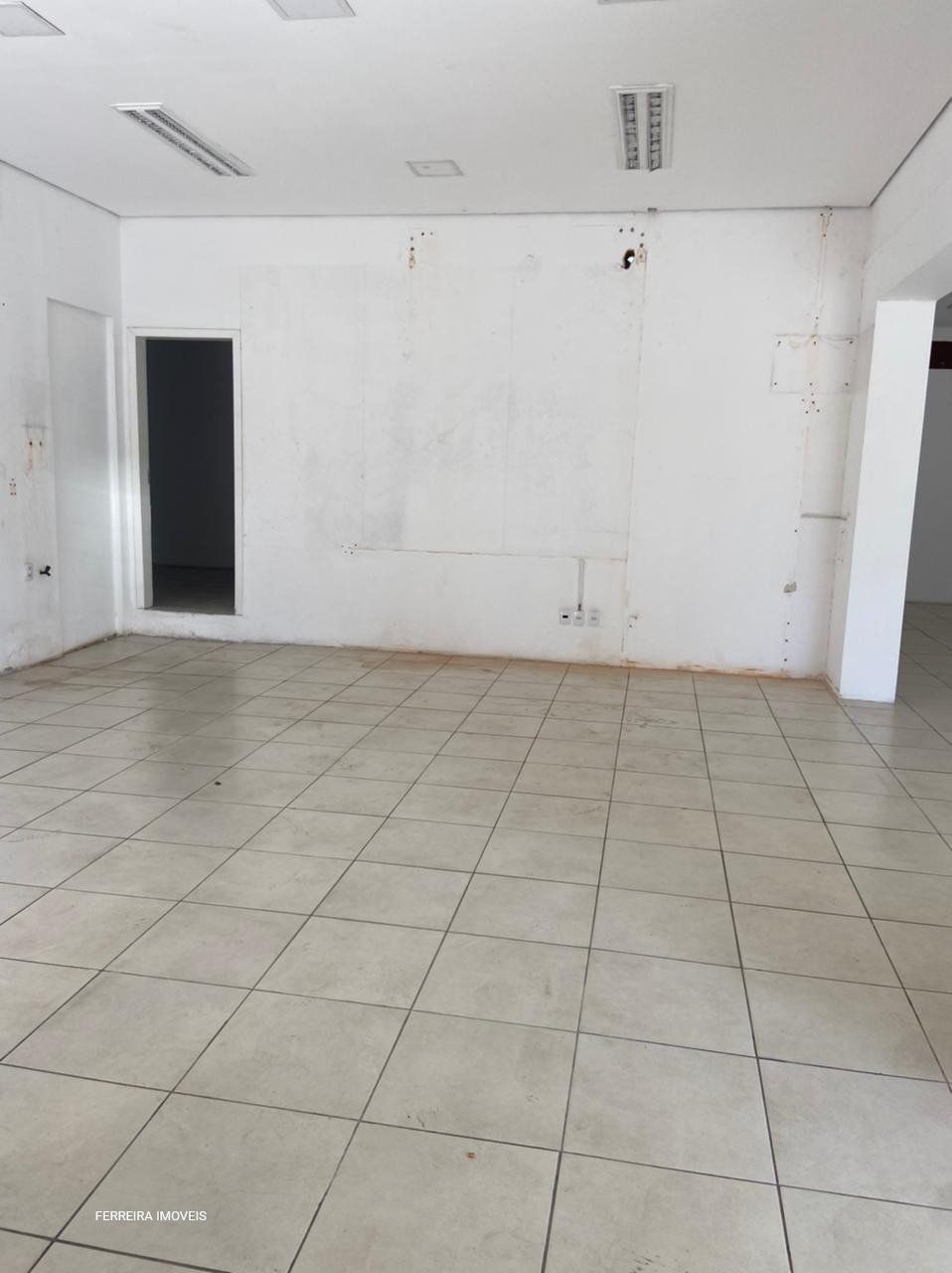 Loja para Venda - 400m², 0 dormitórios, Centro