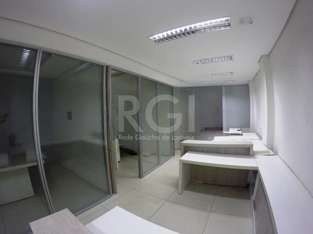 Loja com 115m² no bairro Rio Branco em Porto Alegre para Comprar