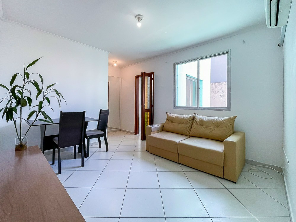 Apartamento com 44m², 1 dormitório no bairro Praia de Belas em Porto Alegre para Comprar