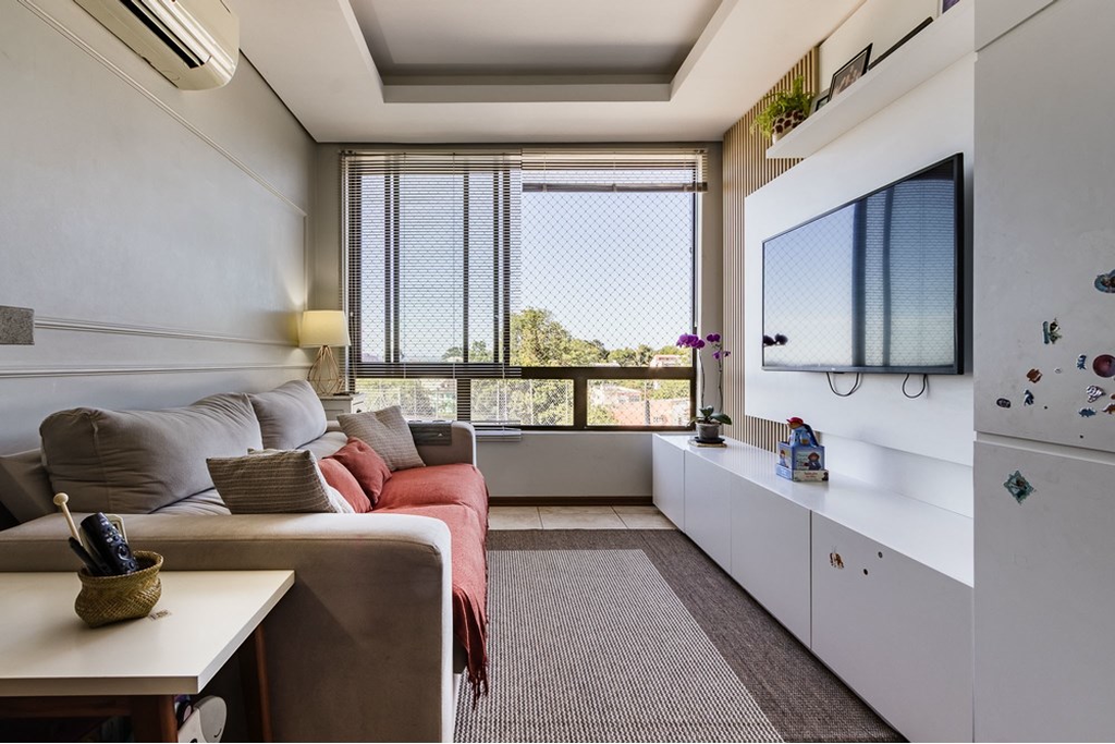 Apartamento com 65m², 2 dormitórios no bairro Cristo Redentor em Porto Alegre para Comprar