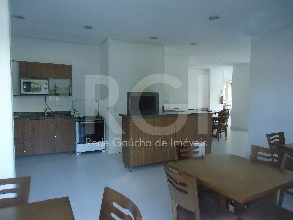 Apartamento com 76m², 3 dormitórios no bairro Partenon em Porto Alegre para Comprar