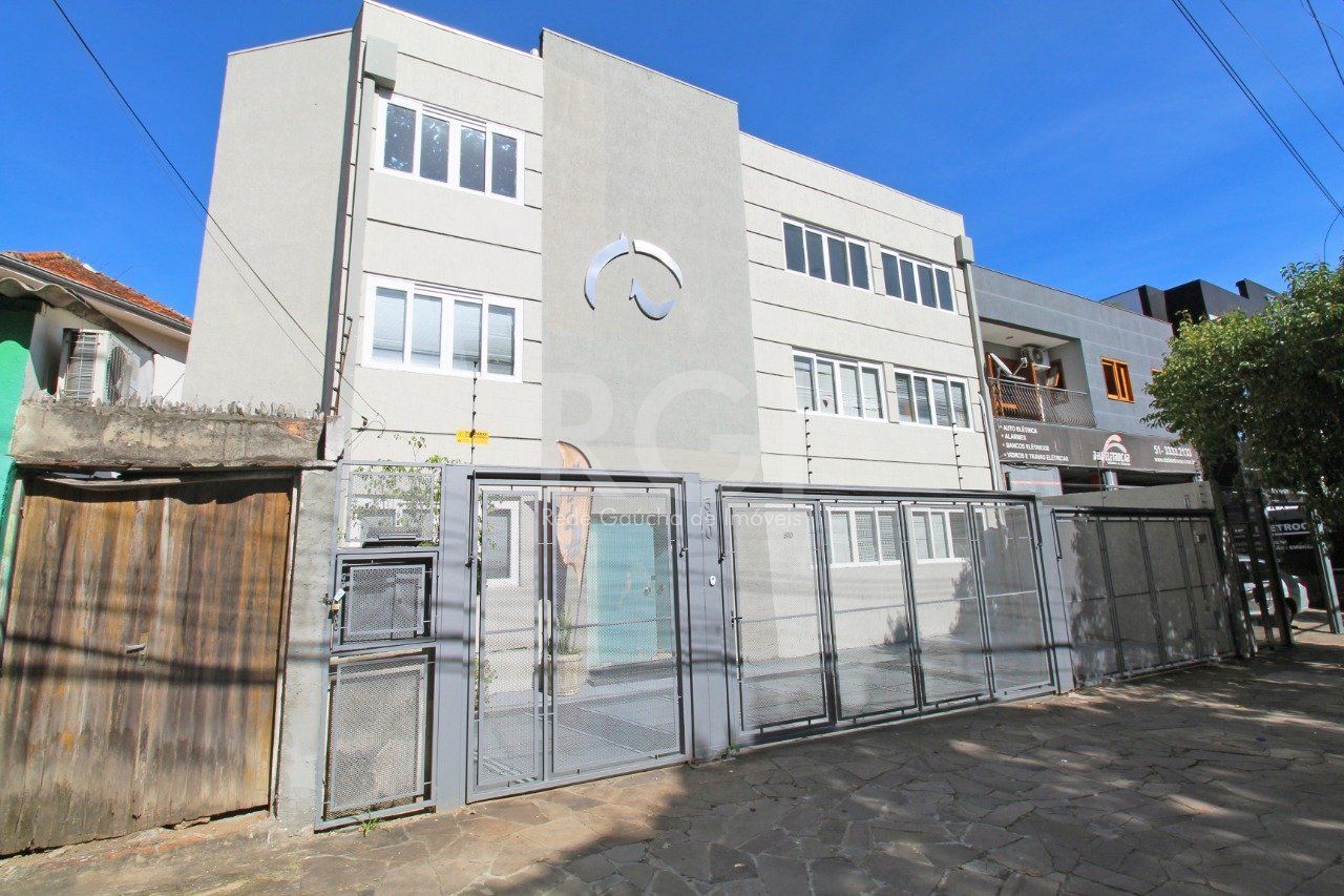 Prédio Comercial com 310m² no bairro Petrópolis em Porto Alegre para Comprar