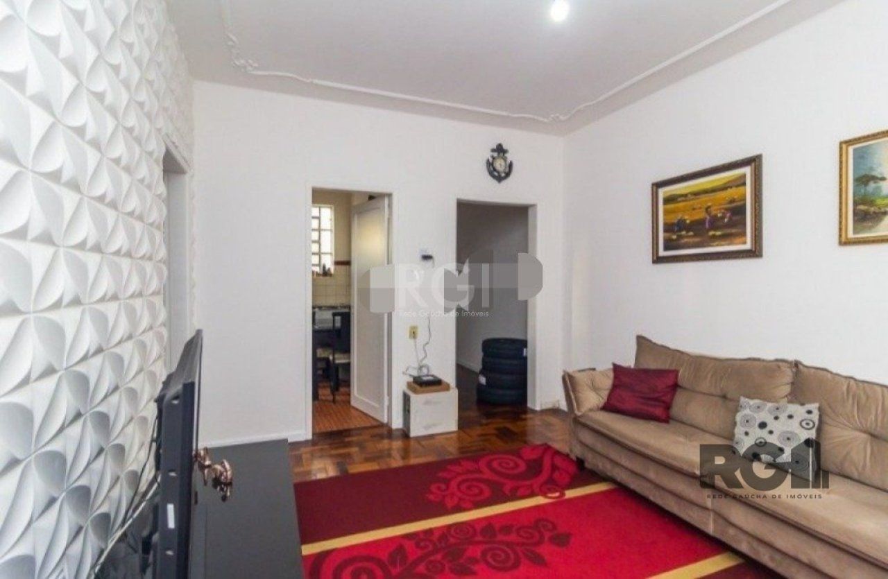 Apartamento com 53m², 2 dormitórios no bairro Petrópolis em Porto Alegre para Comprar