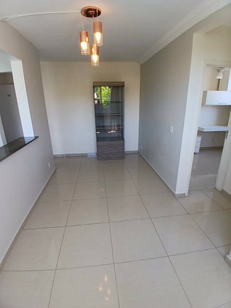 Apartamento com 40m², 2 dormitórios no bairro Glória em Porto Alegre para Comprar